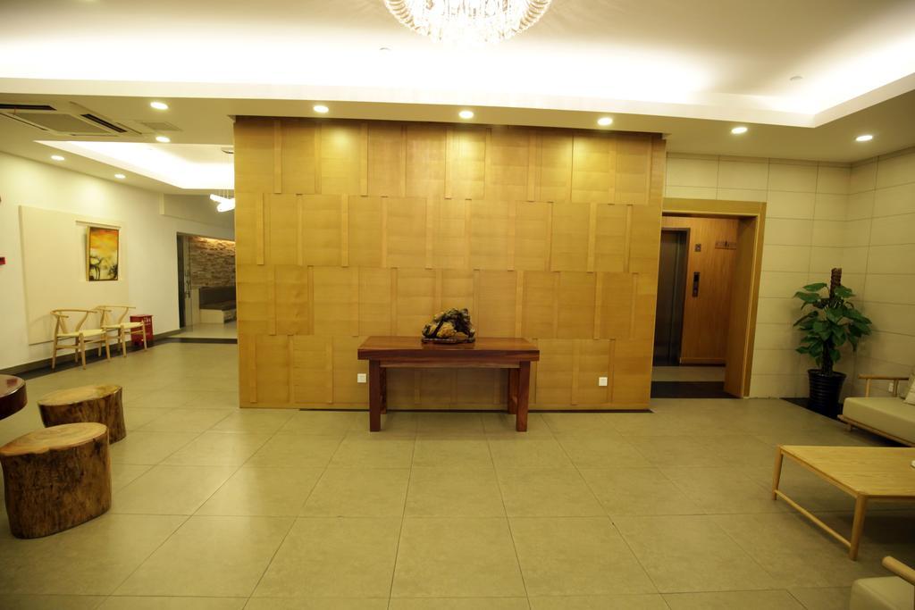 Ji Hotel Jing'An Temple Shanghai Exterior foto